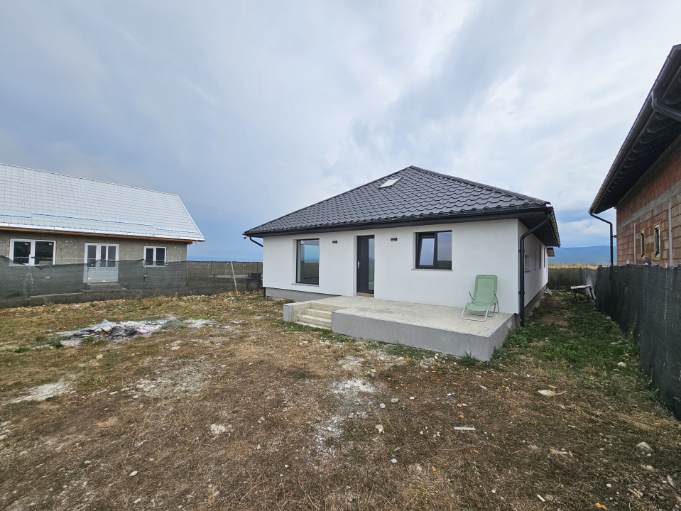 0% COMISION Casa individuala Tarlungeni Carpinis