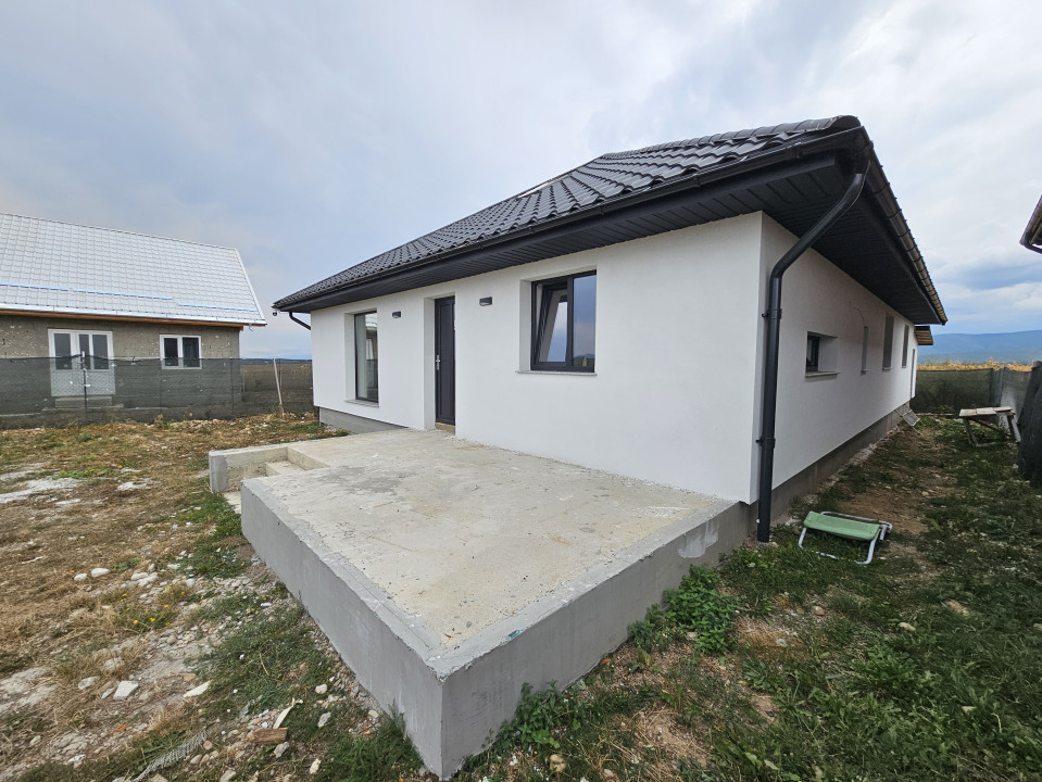 0% COMISION Casa individuala Tarlungeni Carpinis