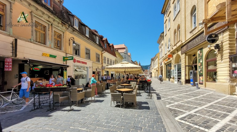 Garsoniera situata pe str. Republicii, Centrul Vechi- Rep. Exclusiva