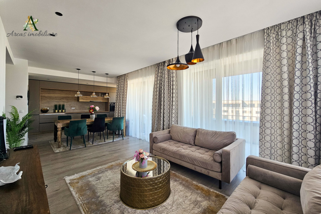 De inchiriat, Penthouse superb cu 4 camere, zona Coresi, Kasper