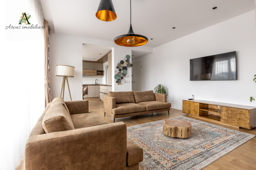 Penthouse superb cu 3 camere,Kasper, zona Coresi, de inchiriat