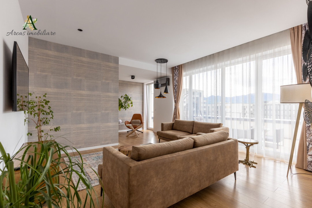 Penthouse superb cu 3 camere,Kasper, zona Coresi, de inchiriat