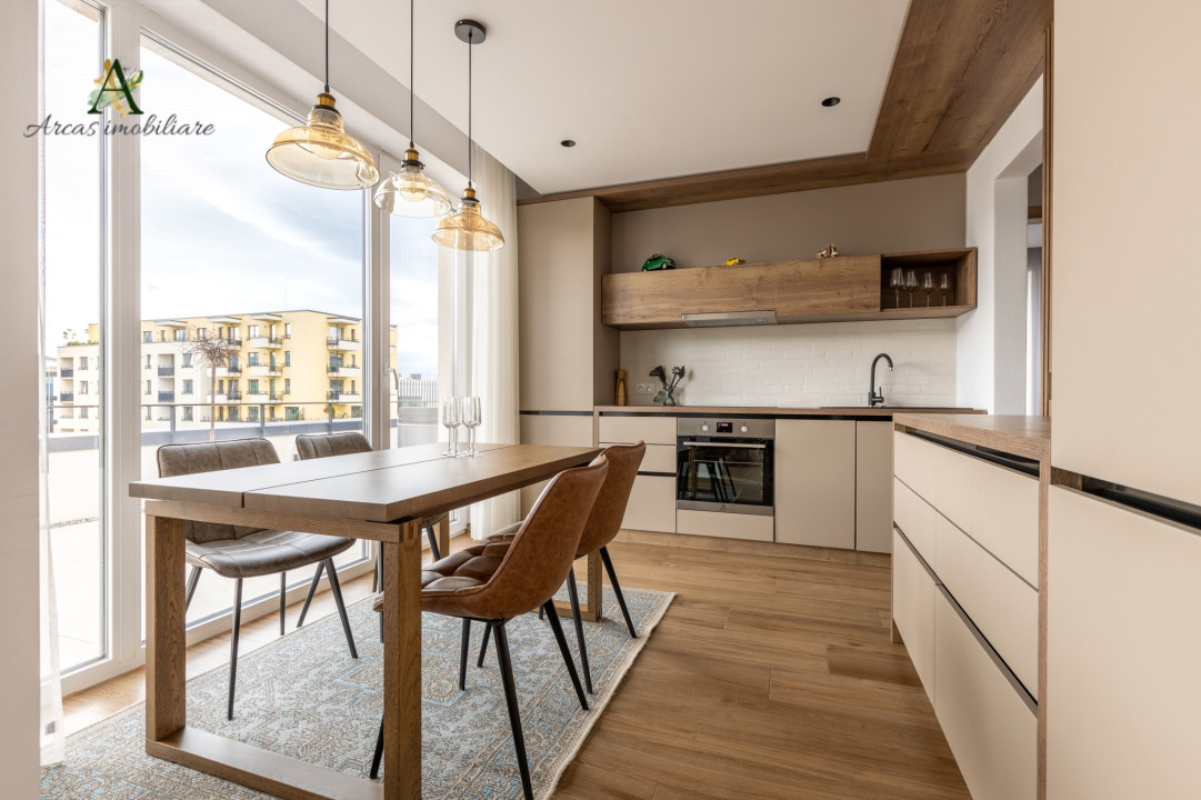 Penthouse superb cu 3 camere,Kasper, zona Coresi, de inchiriat