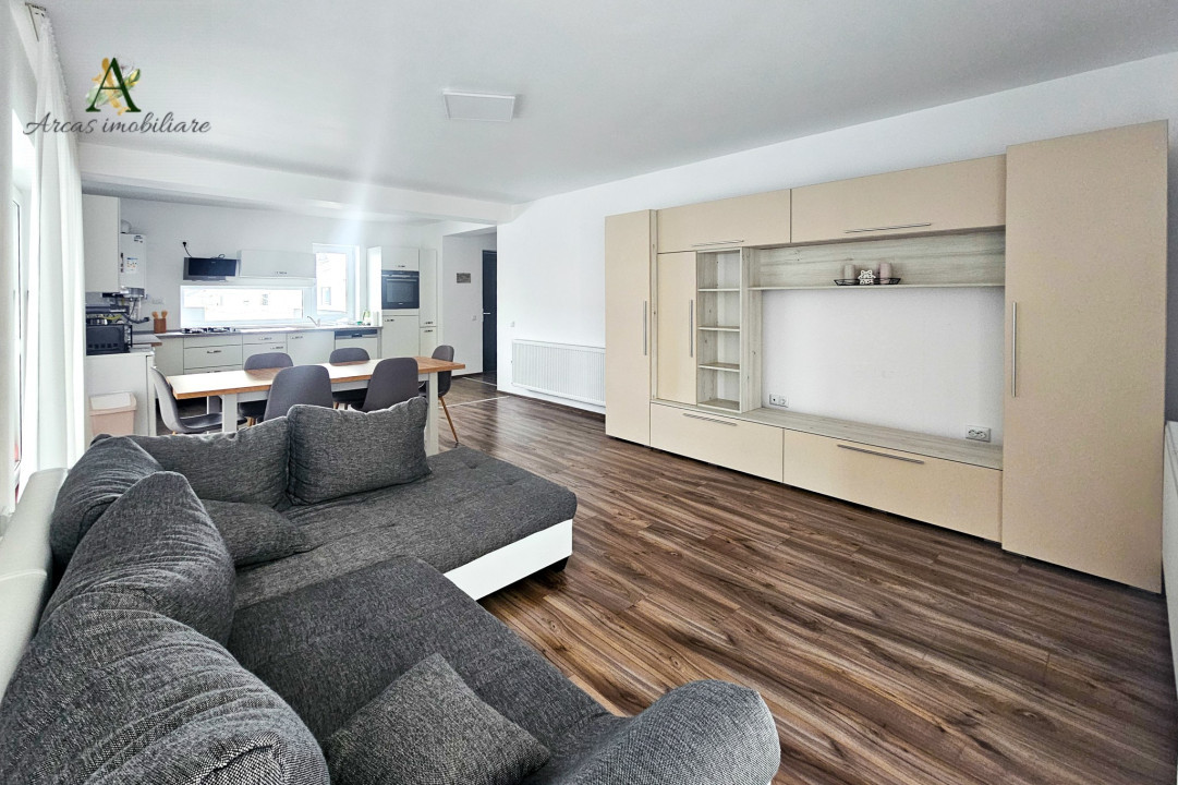 Casa cu patru camere dispusa pe parter situata in Cartier Valea cu Flori