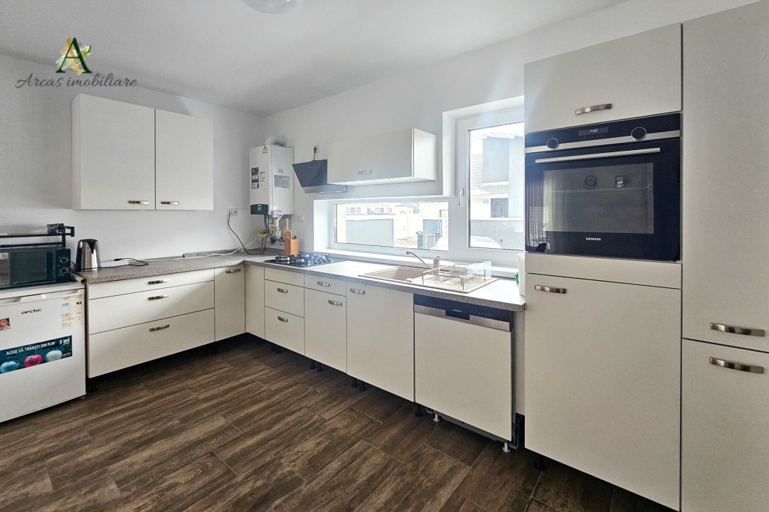 Casa cu patru camere dispusa pe parter situata in Cartier Valea cu Flori