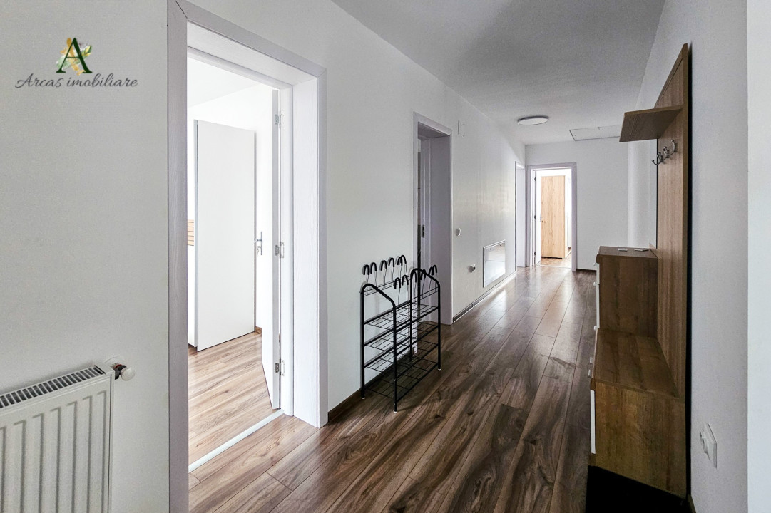 Casa cu patru camere dispusa pe parter situata in Cartier Valea cu Flori