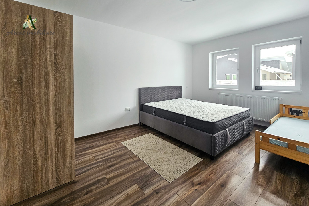 Casa cu patru camere dispusa pe parter situata in Cartier Valea cu Flori