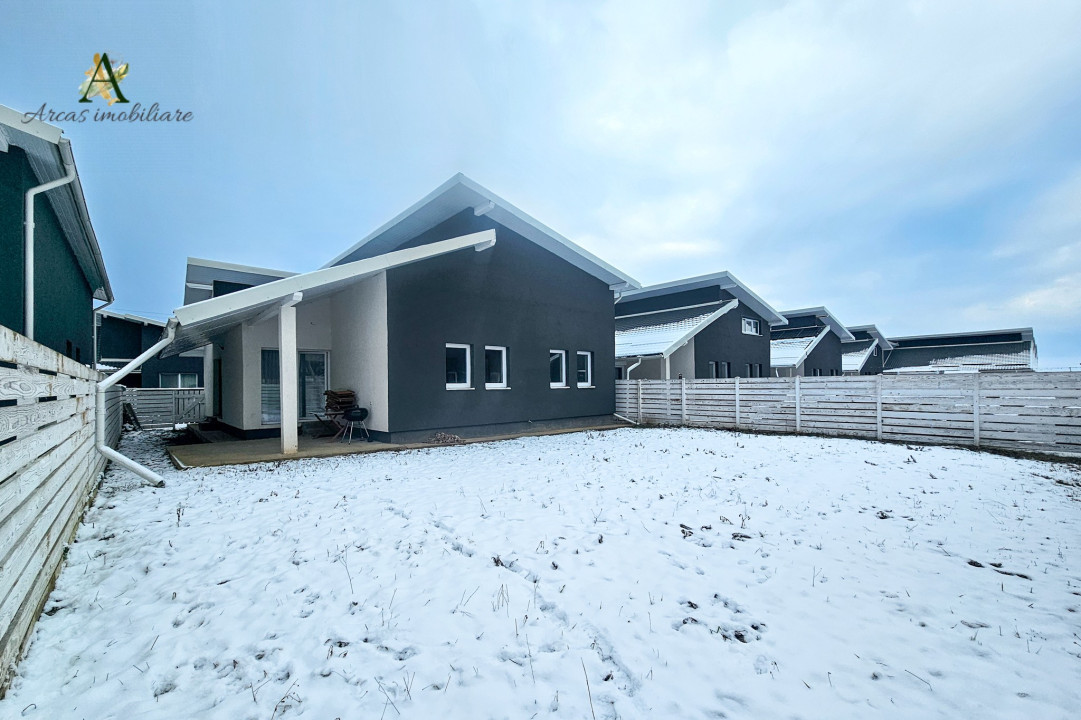 Casa cu patru camere dispusa pe parter situata in Cartier Valea cu Flori