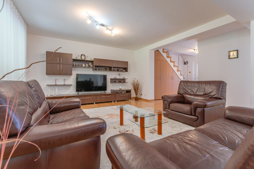 De vanzare casa cocheta in zona linistita, Bunloc, Brasov