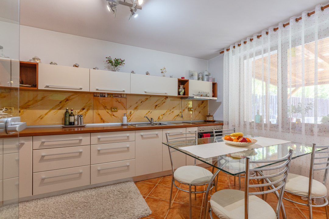 De vanzare casa cocheta in zona linistita, Bunloc, Brasov