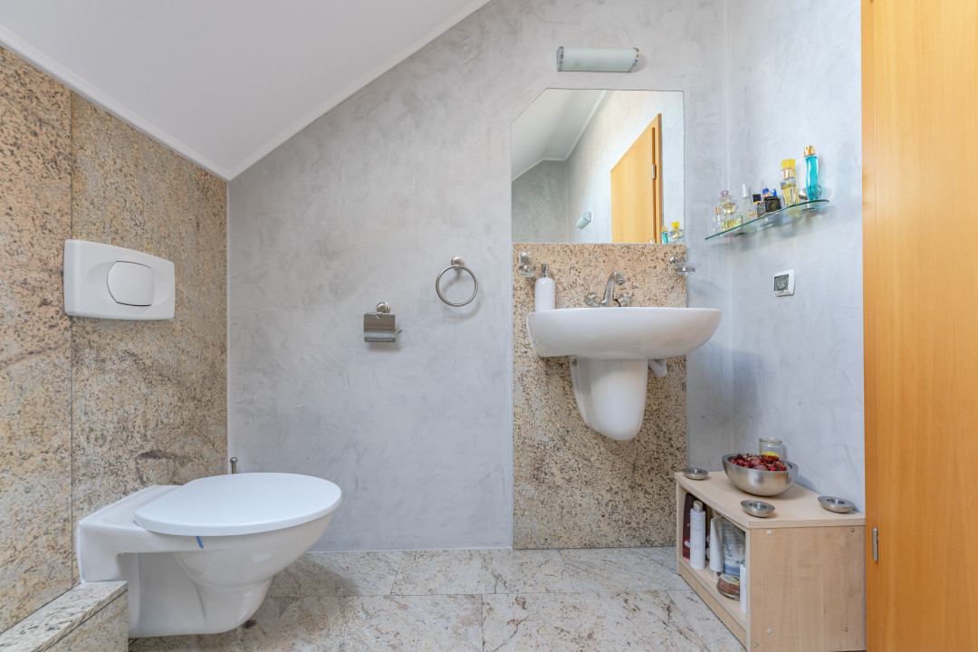 De vanzare casa cocheta in zona linistita, Bunloc, Brasov