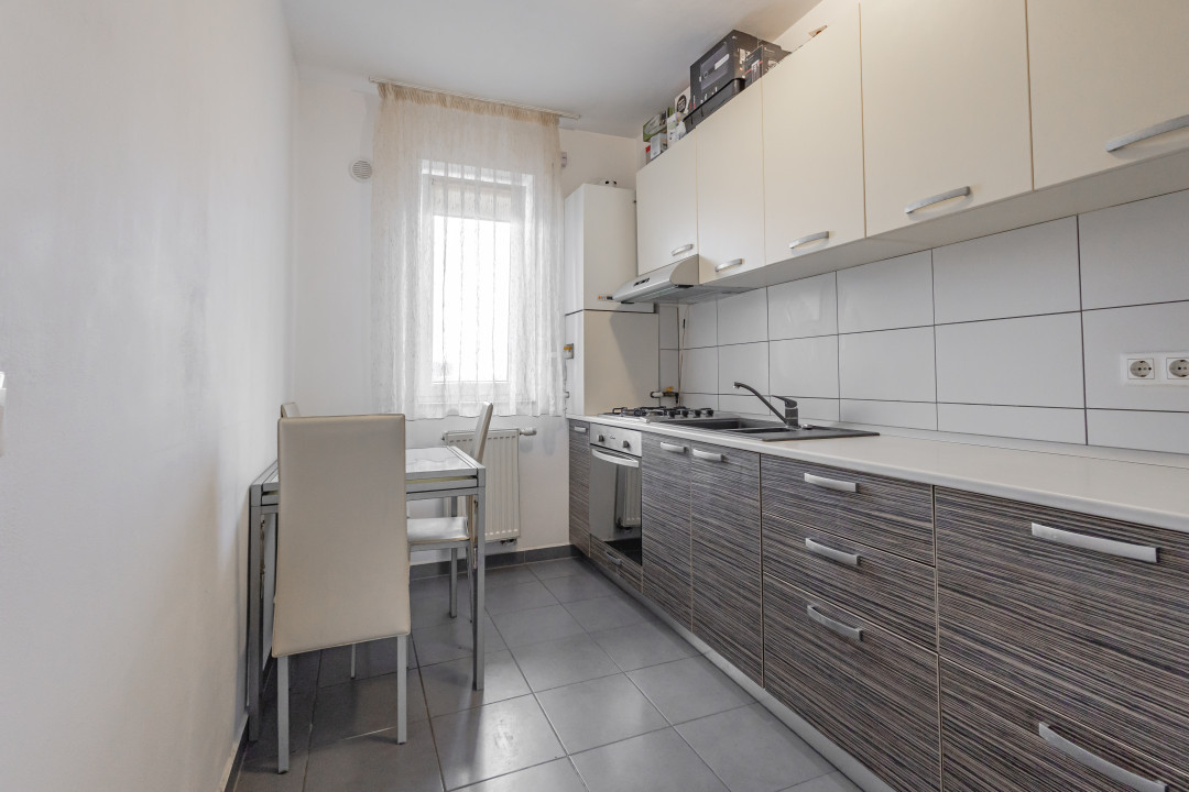 De vanzare apartament 2 camere, mobilat si utilat, Avantgarden, Brasov