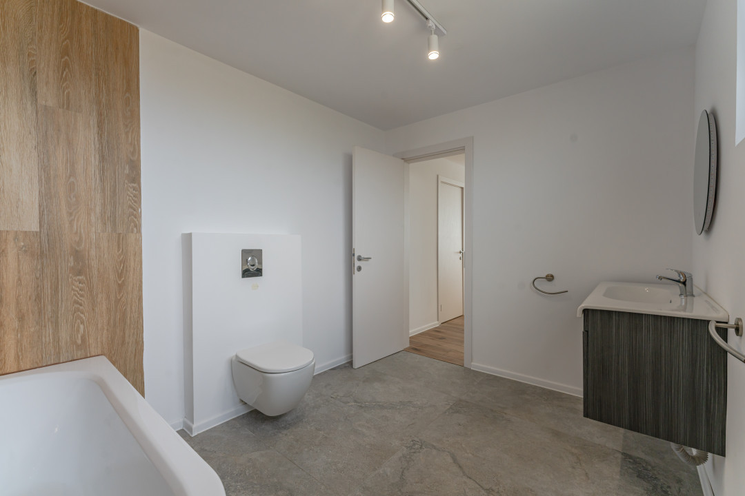 Casa mobila si utilata complet, cu finisaje moderne in Cristian, Brasov
