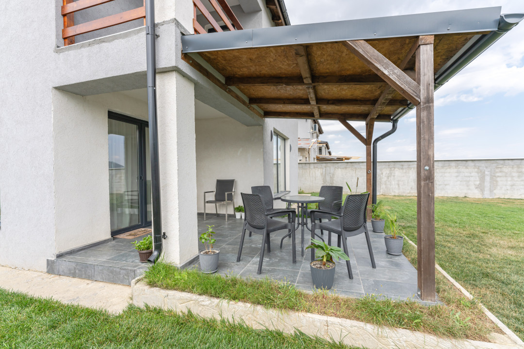 Casa mobila si utilata complet, cu finisaje moderne in Cristian, Brasov