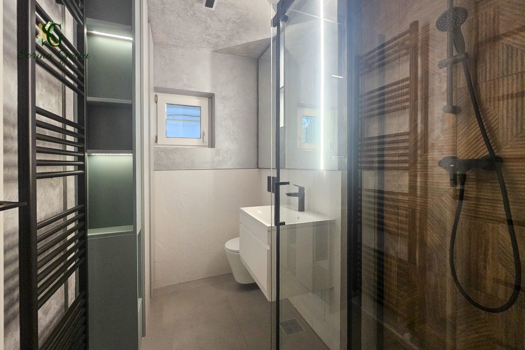 Apartament cu 4 camere, recent renovat, pretabil birouri, Racadau 