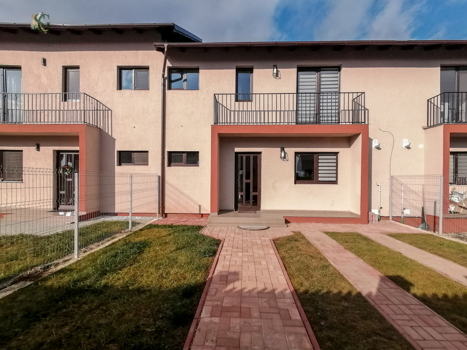 Casa tip duplex de inchiriat la baza Dealului Lempes