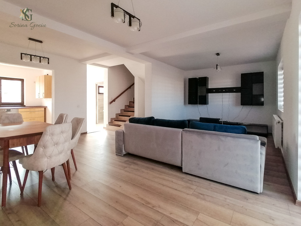 Casa tip duplex de inchiriat la baza Dealului Lempes