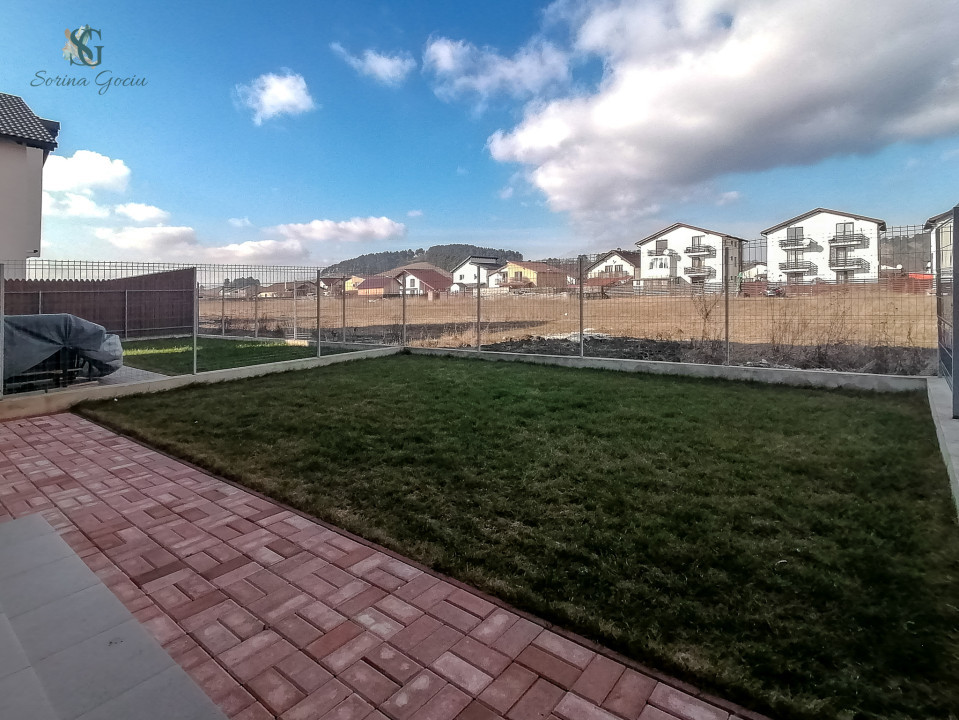 Casa tip duplex de inchiriat la baza Dealului Lempes