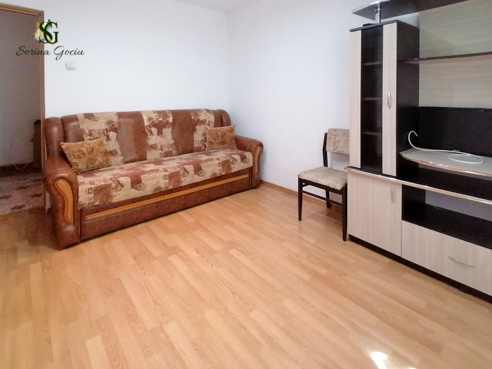 De Inchiriat Apartament cu 2 camere in zona Tractorul 
