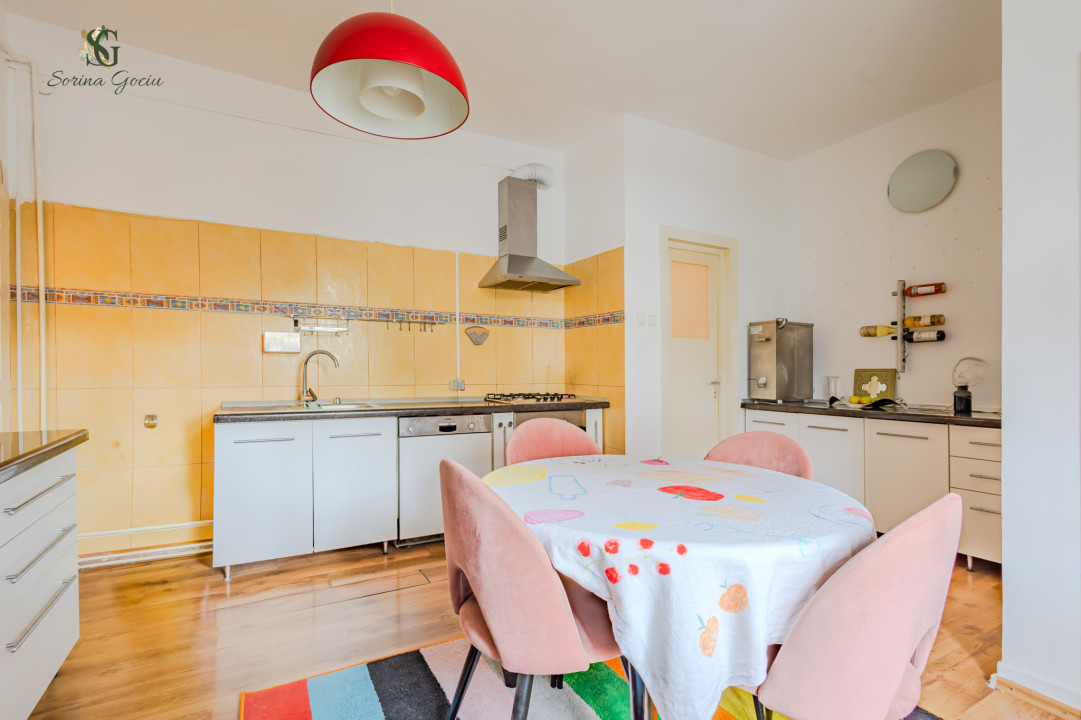 Apartament boem in casa cu pozitionare excelenta si garaj propriu, Centrul Civic