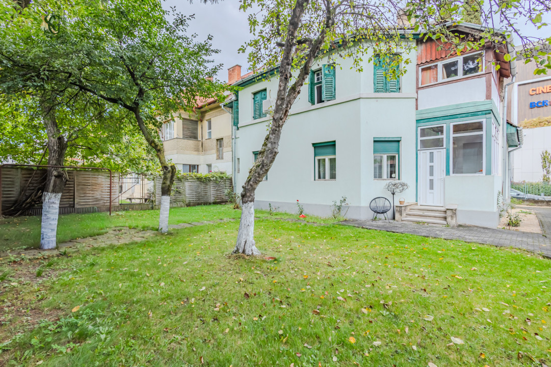 Apartament boem in casa cu pozitionare excelenta si garaj propriu, Centrul Civic