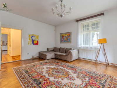 Apartament boem in casa cu pozitionare excelenta si garaj propriu, Centrul Civic