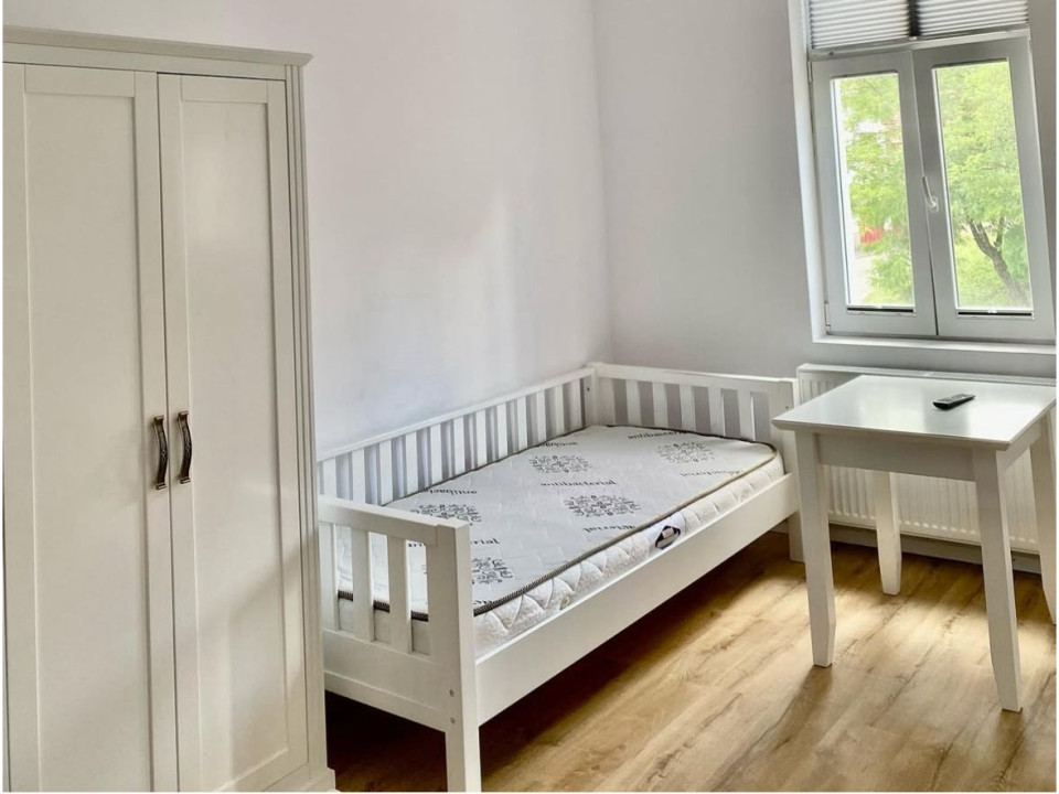 De Inchiriat locuri in camin studentesc privat 