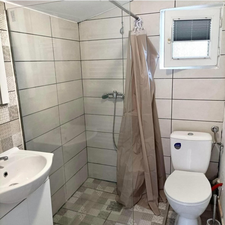 De Inchiriat locuri in camin studentesc privat 
