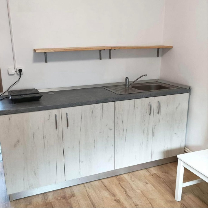 De Inchiriat locuri in camin studentesc privat 