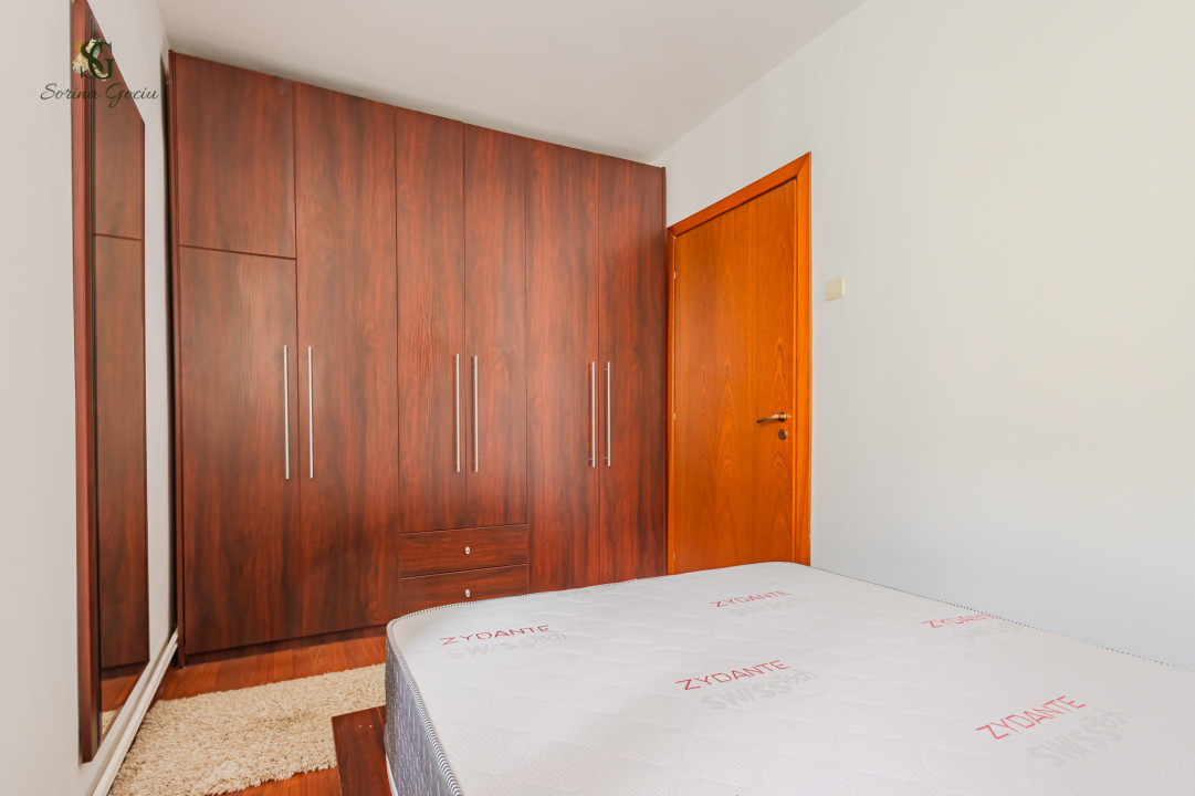 Apartament cu 3 camere, Centrul Civic, Zona Onix 