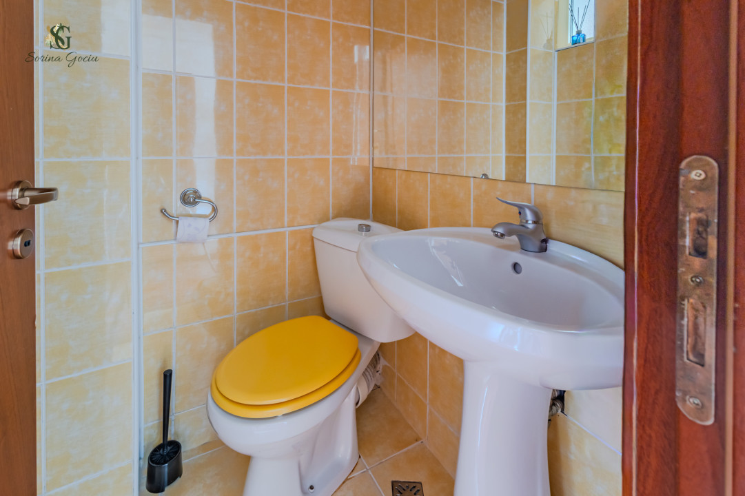 Apartament cu 3 camere, Centrul Civic, Zona Onix 