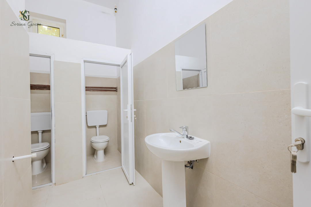 Hala indrustriala recent renovata