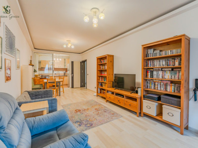 Apartament cu 3 camere decomandate, Complex Isaran, Brasov