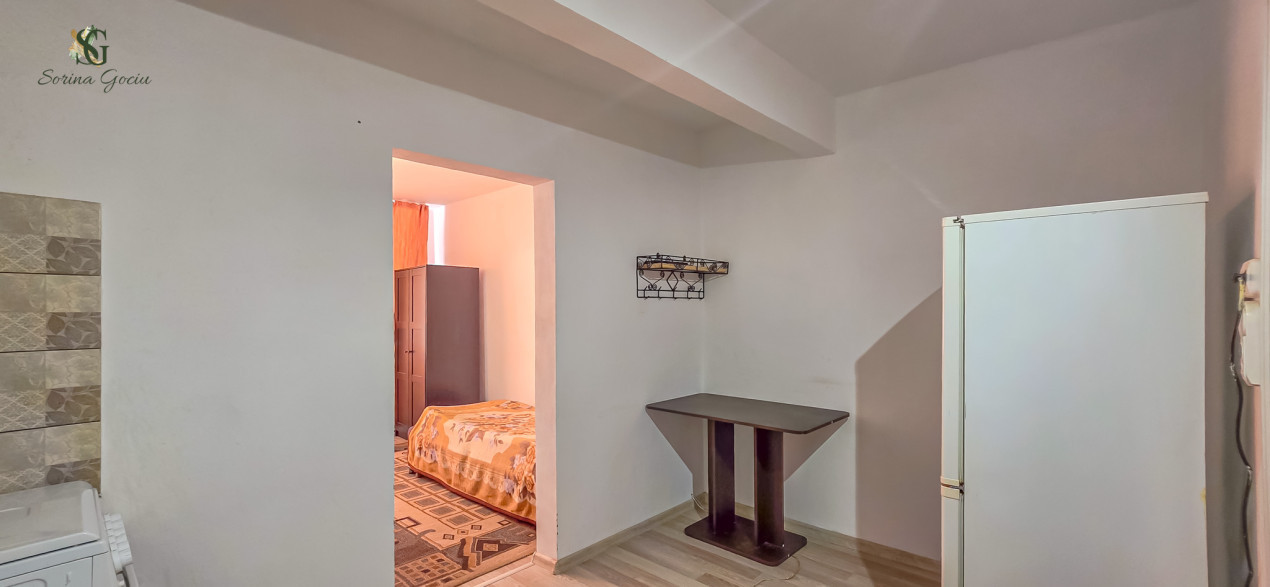 Camera de camin mobilata si utilata 