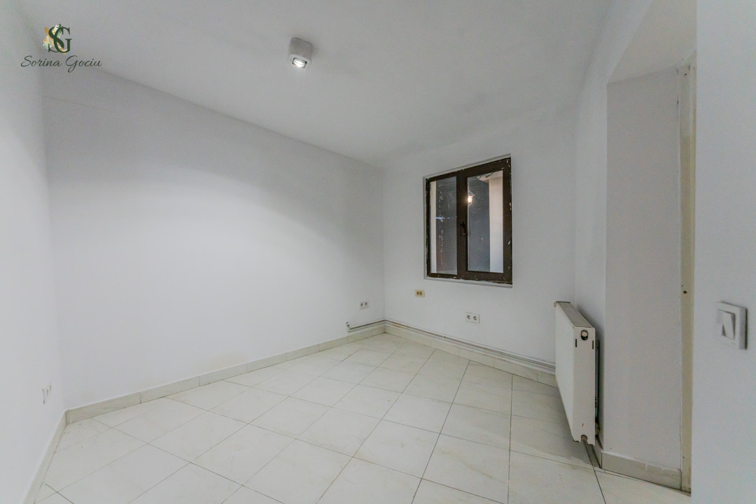 Spațiu comercial versatil pretabil pentru multiple activități, Brasov