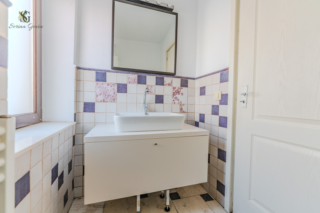 Spațiu comercial versatil pretabil pentru multiple activități, Brasov