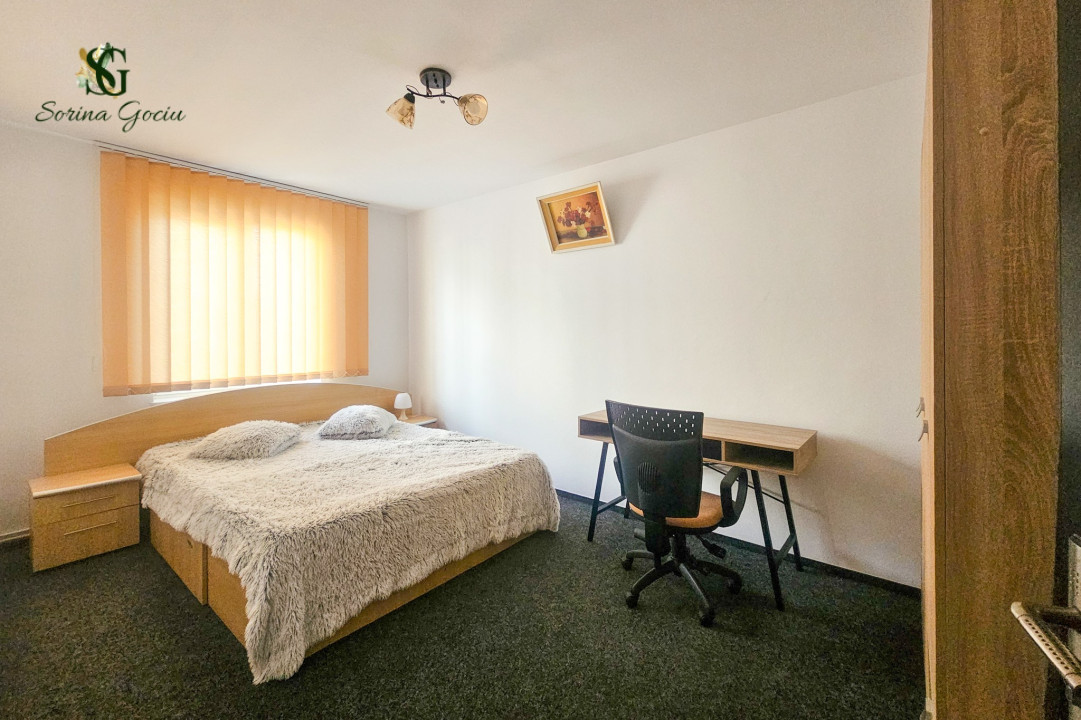 Apartament decomandat cu 3 camere, zona Piața Tractorul